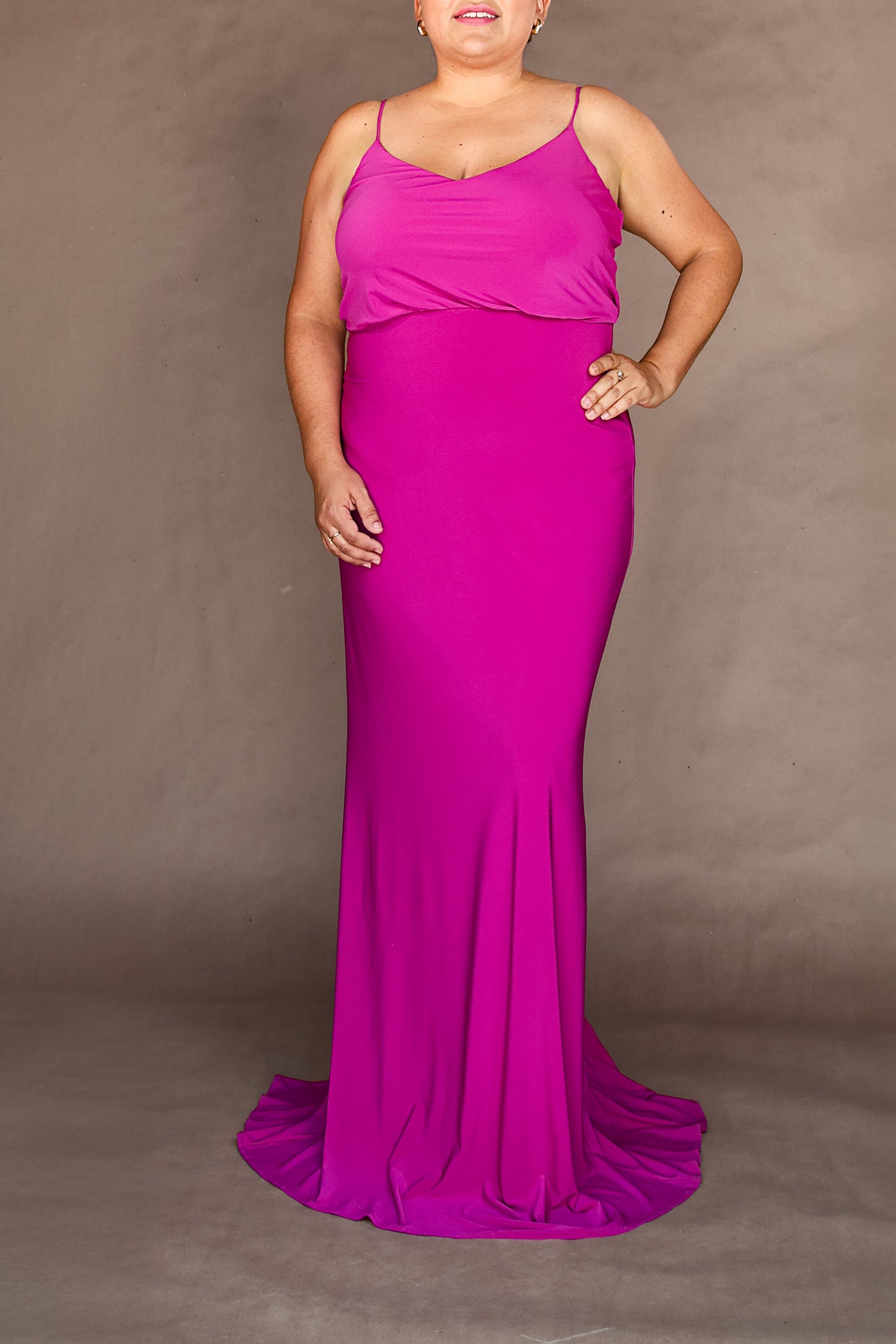 Olivia Curvy